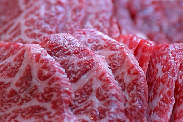 松阪牛 １００ｇの値段 本当に美味しい松阪牛の購入方法 お肉なび 美味しい肉には訳がある