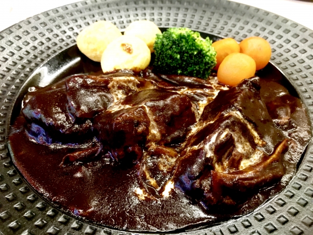 ビーフシチュー肉】通販おすすめ商品を肉のプロが厳選！ | お肉なび | 美味しい肉には訳がある